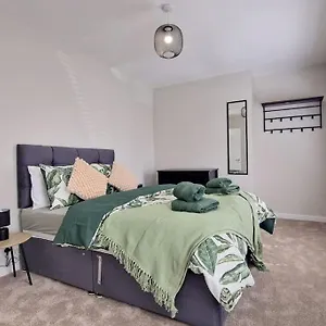 https://harbour-view.belfasthotelsireland.com